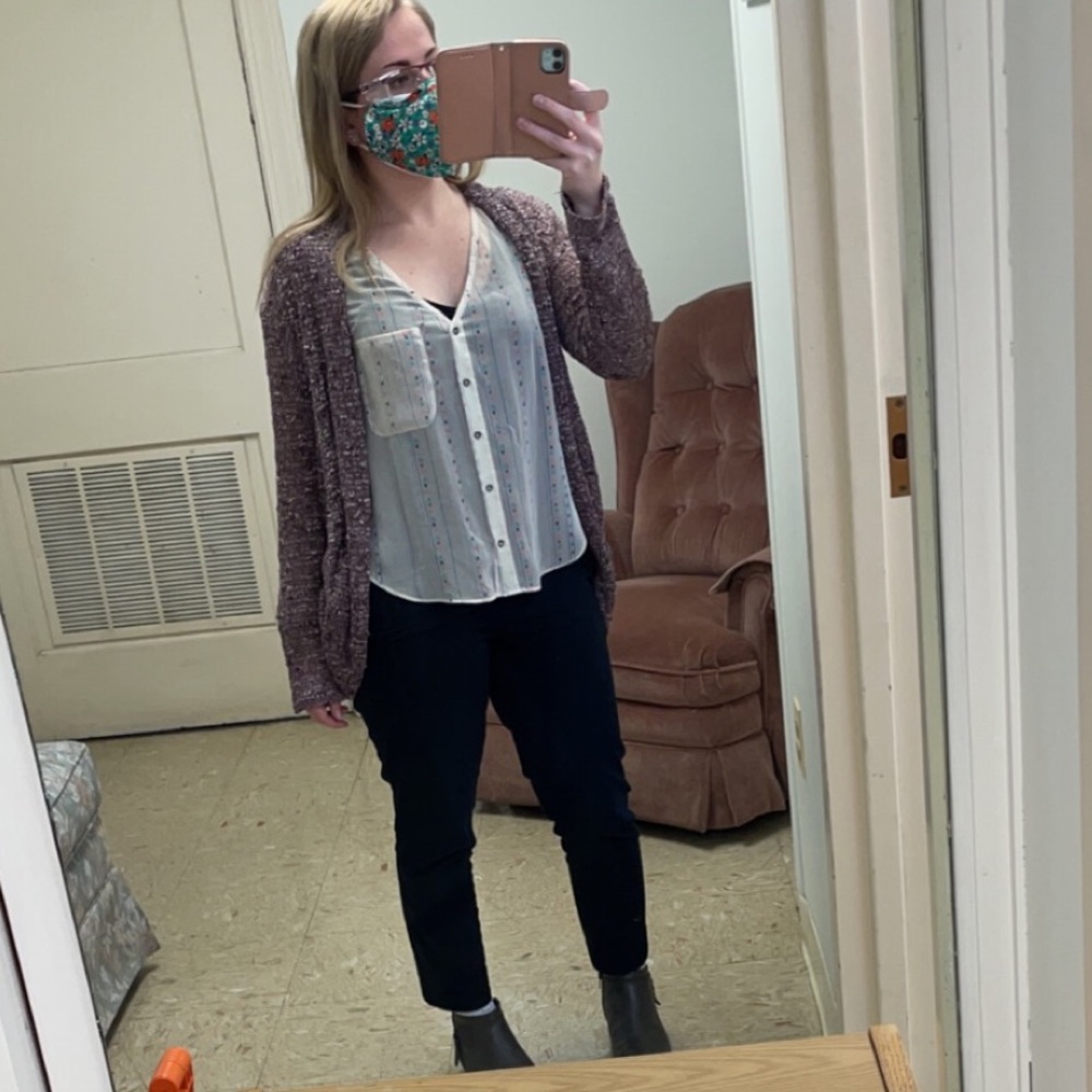 💎Unique💎F21 Sheer Hi-Low Vest Top
